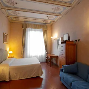 2* Alojamento de Acomodação e Pequeno-almoço Palazzo Al Torrione 2